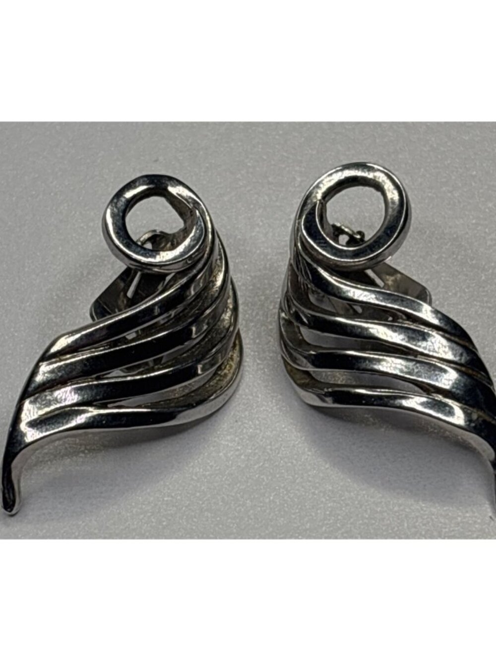 Vintage Abstract Claws Silver Tone Clip On Earrings |Bergere Signed
